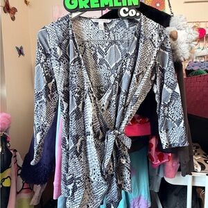 Diane Von Furstenberg Monochrome Patterned Top